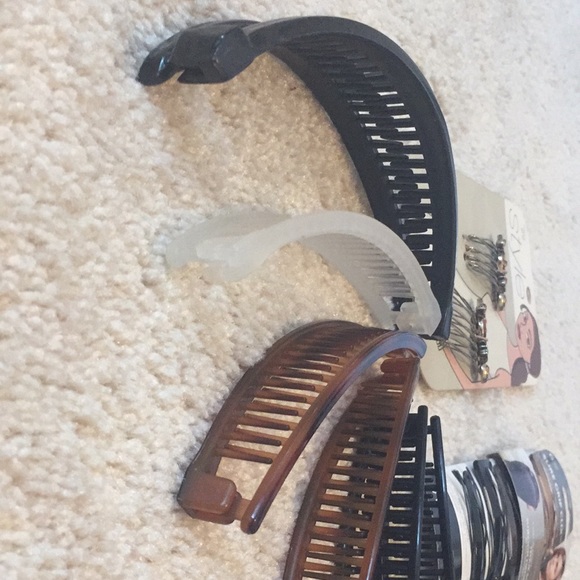 Bundle of hair accessories - Picture 2 of 10